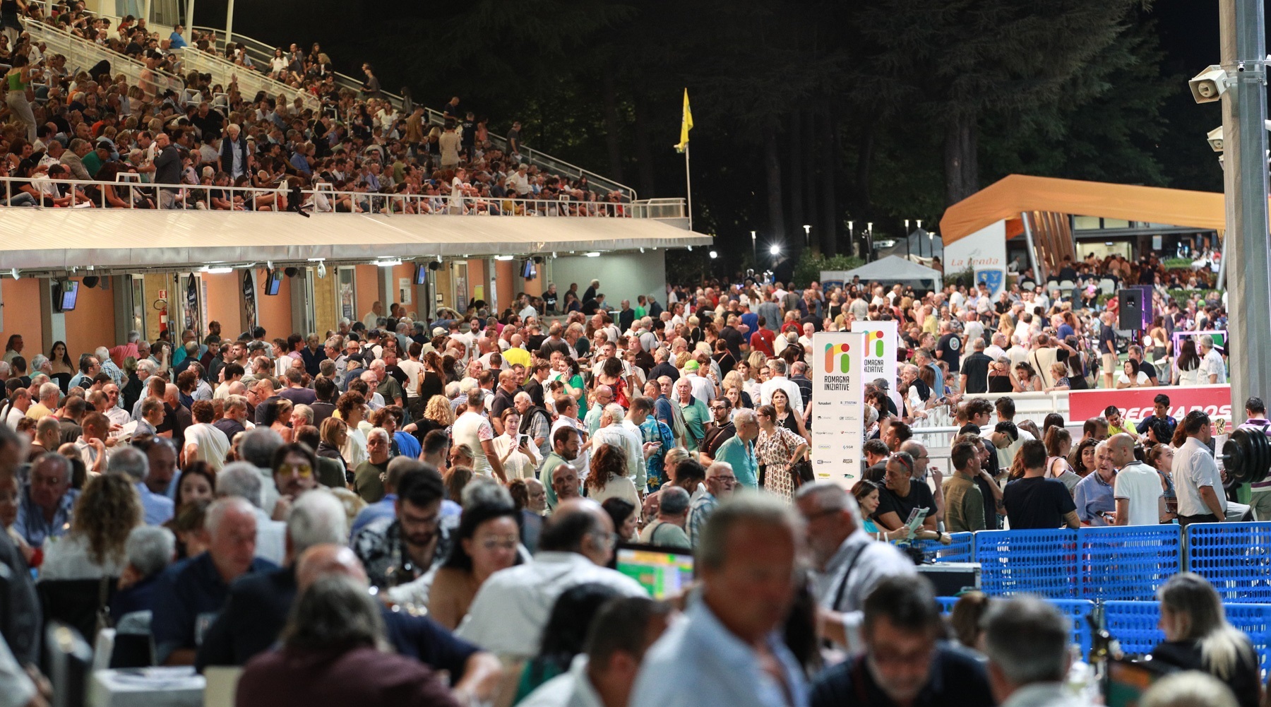 pubblico Cesena - ph Luigi Rega