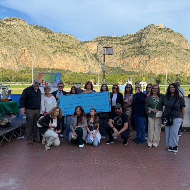 la donazione in favore del Liceo Artistico Guttuso